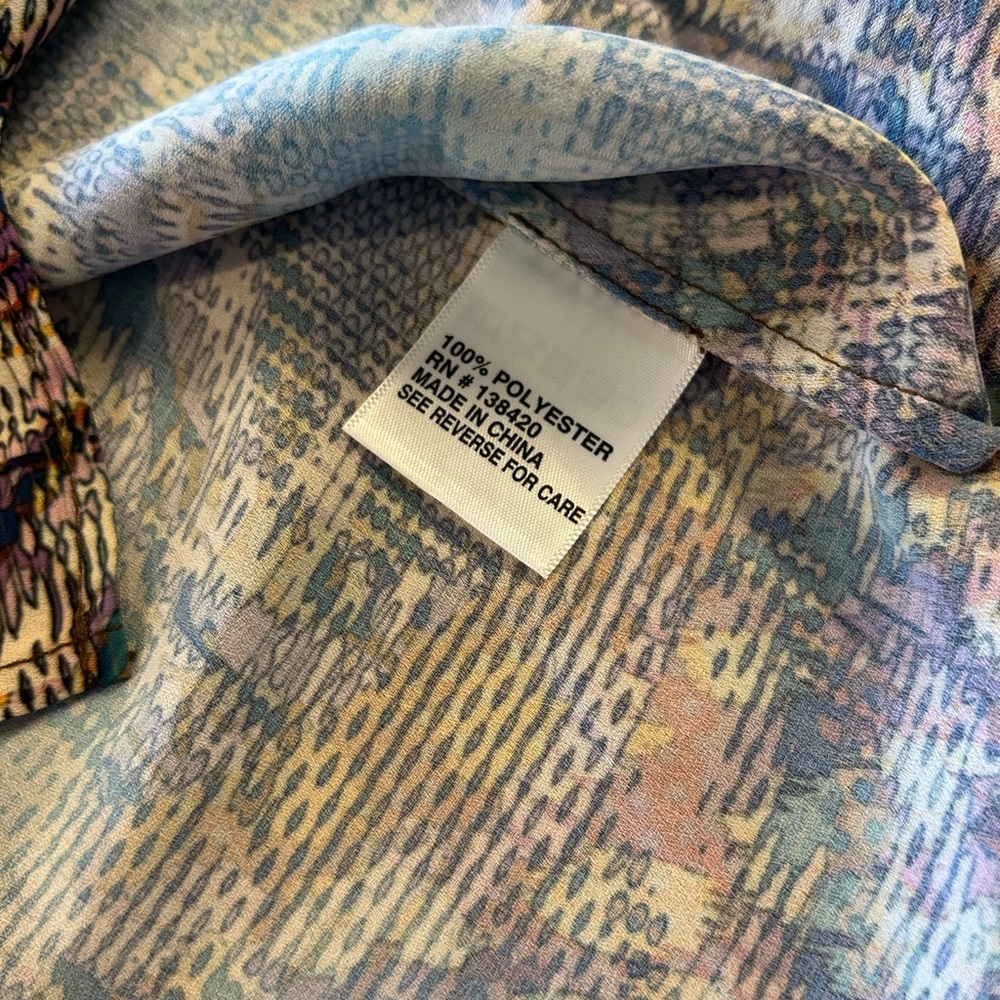 Etcetera Women’s Multi Color Patterned Blouse Sil… - image 5